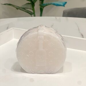 LV Monogrammed White Bag Candle Unscented